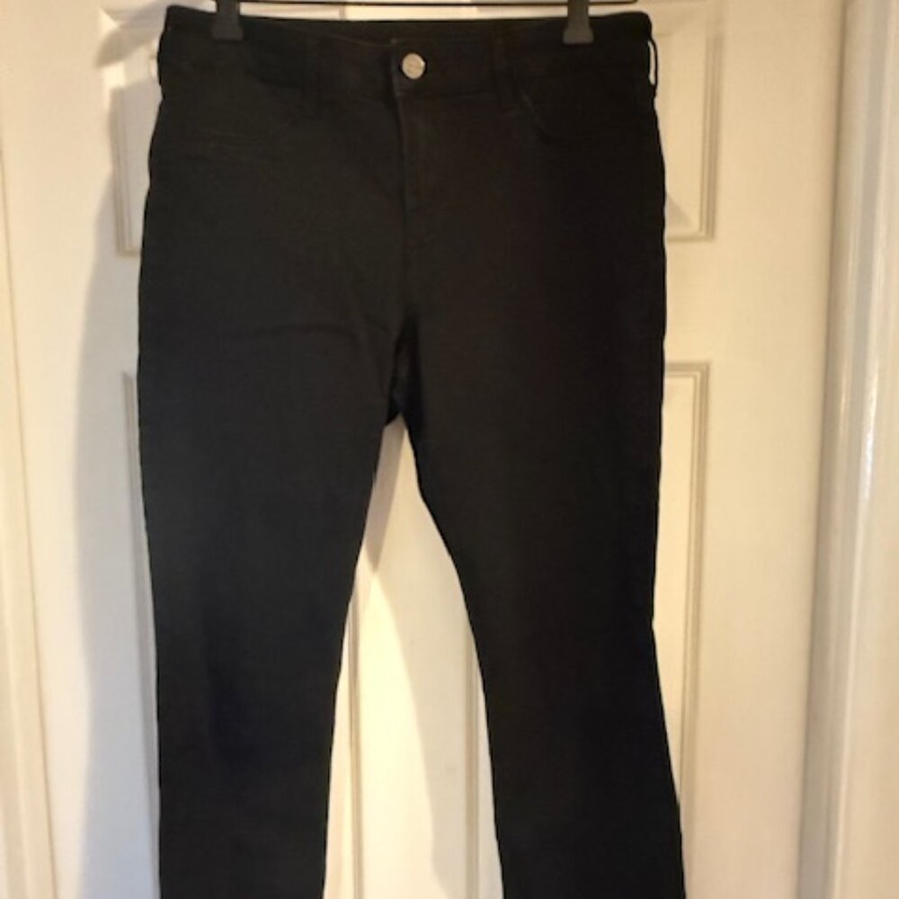 H&M black denim jeans, fitted,mid rise